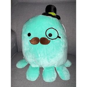 BNWT 12” Zobey Classy Squishmallow 🧐